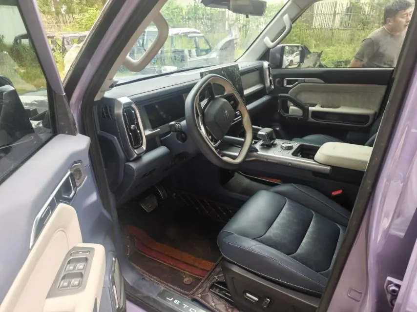Jetour 2025 ShanHai T2 C- DM 1.5T 129KM star and moon goddess automatic gear 2