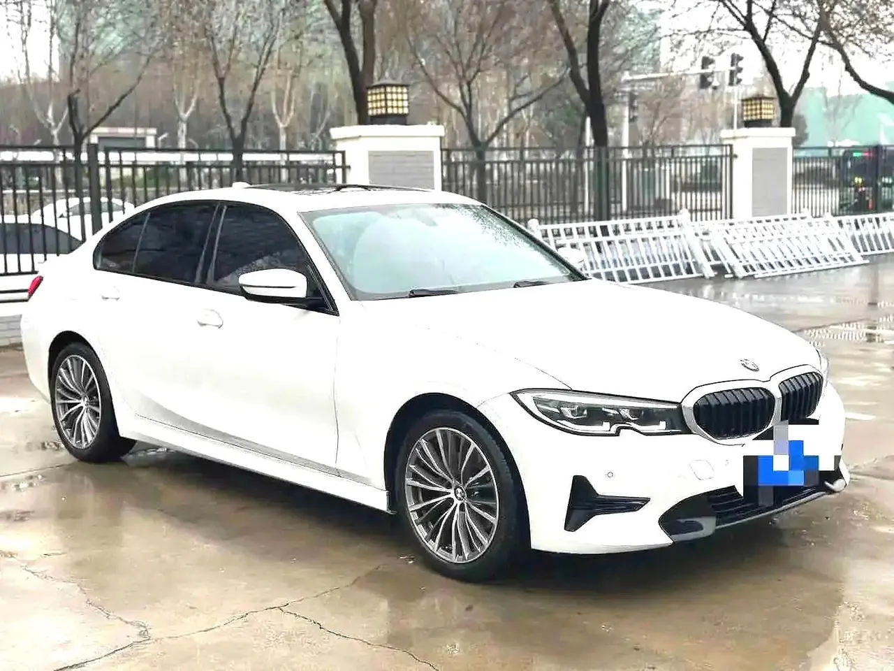 BMW 3 Series 2022 320i 2.0T Sports Suit (Modified) Automatic Gear 3
