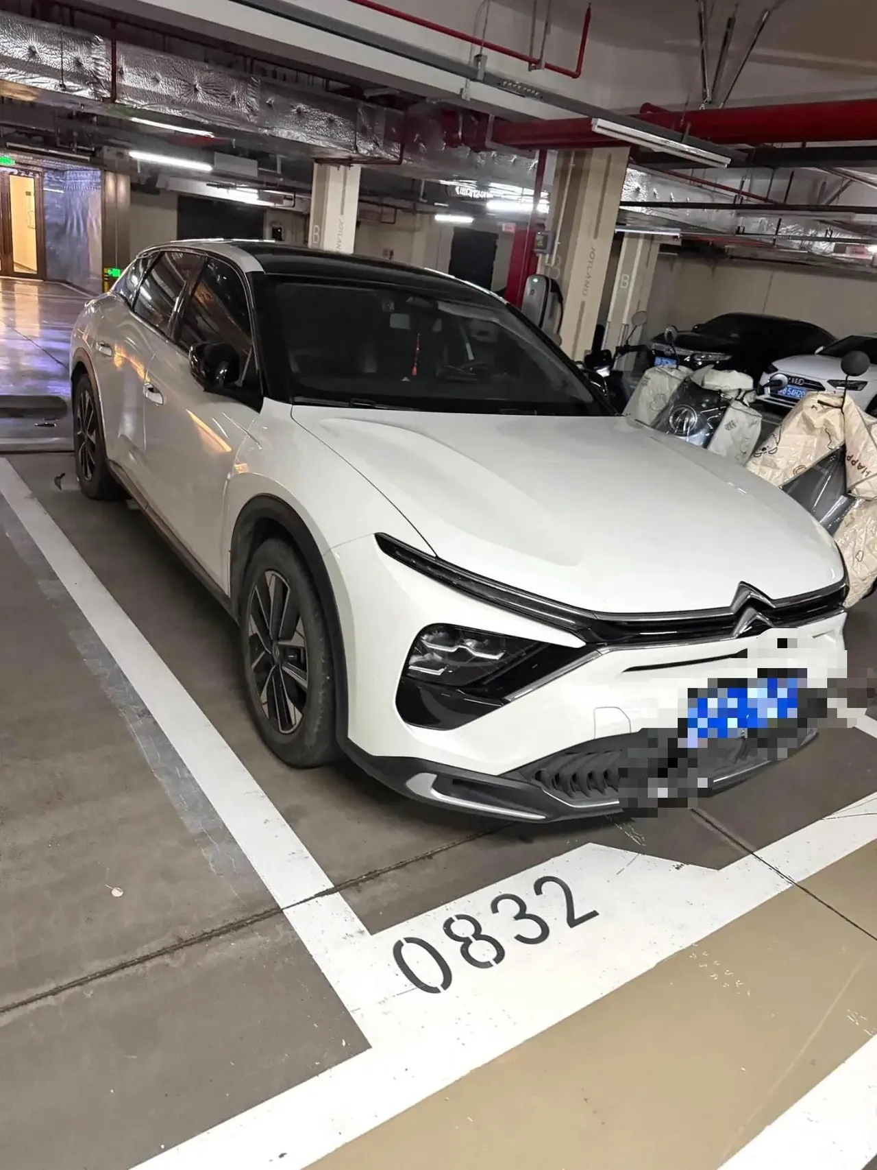 Citroen Versailles C5 X 2022 C5 X 1.6T Enjoy an Uncommon Year of Tiger Opening Edition Automatic Gear 2