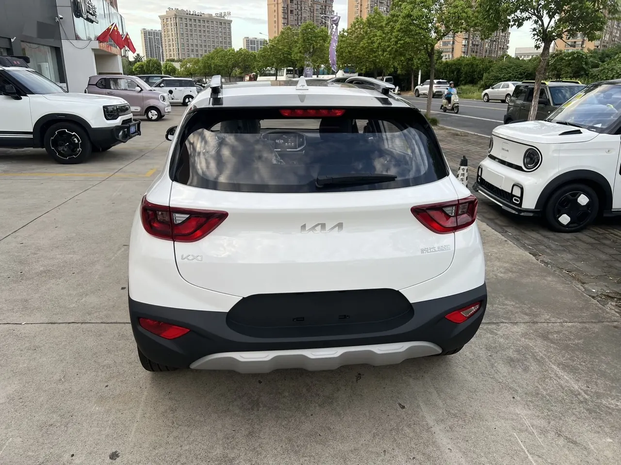 Kia 2026 Yi Run 1.4 Stepless Sunroof Edition Automatic Gear 8