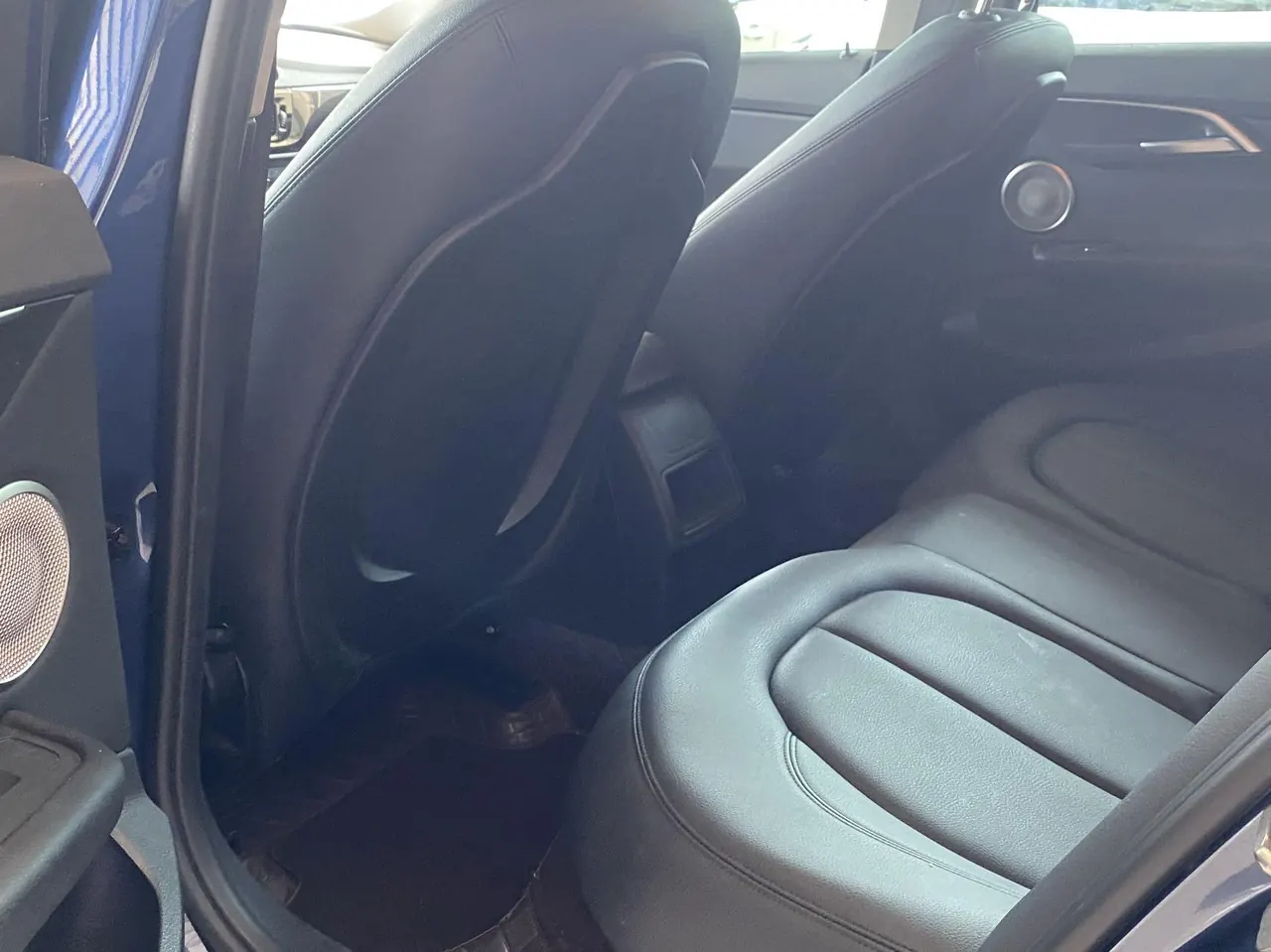 BMW 1 Series 2023 120i 1.5T M Sports Edition Automatic Gear 5