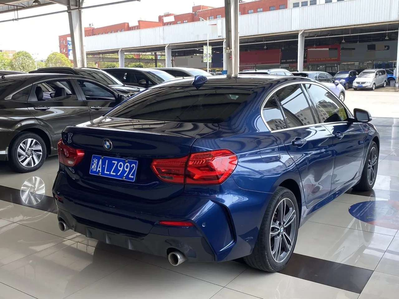 BMW 1 Series 2023 120i 1.5T M Sports Edition Automatic Gear 6