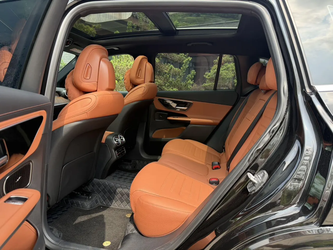 Mercedes Benz 2025 GLC 300 L 4MATIC 48V 2.0T Dynamic 5-seat (Modified) Automatic Gear 5