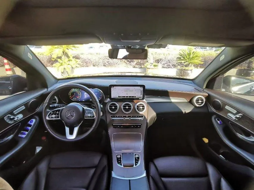 Mercedes Benz 2022 GLC 300 L 4MATIC 2.0T Dynamic (Modified) Automatic Gear 9