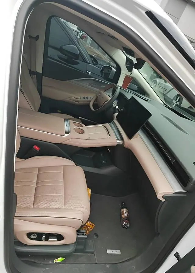 Xpeng 2026X9 650 Ultra Automatic 4