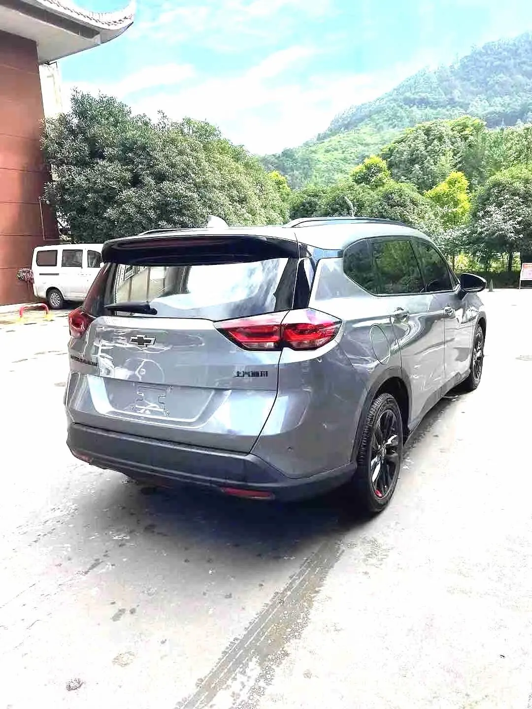 Chevrolet 2020 Volando 48V 1.3T Redline 530T Vertical Edition (52) Automatic Gear 8