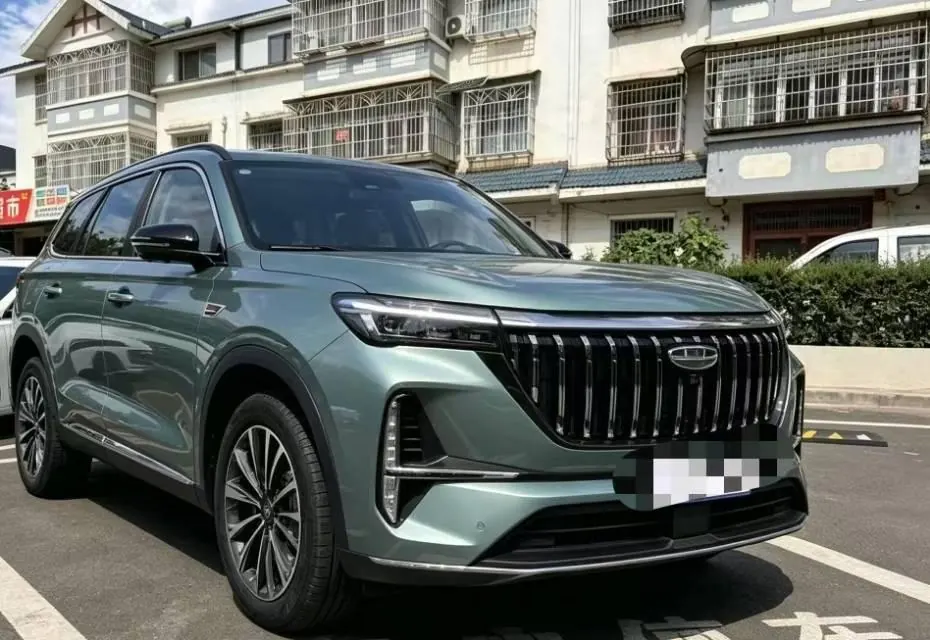 Geely 2025 Boyue L 1.5TD Splendid Automatic Gear 4