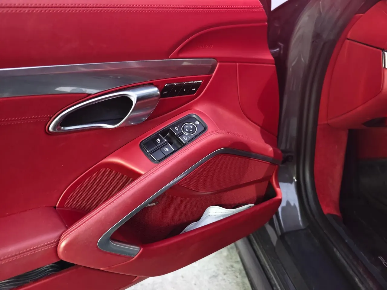 Porsche 718 (Imported) 2022 718 Boxer 2.0T Automatic 4