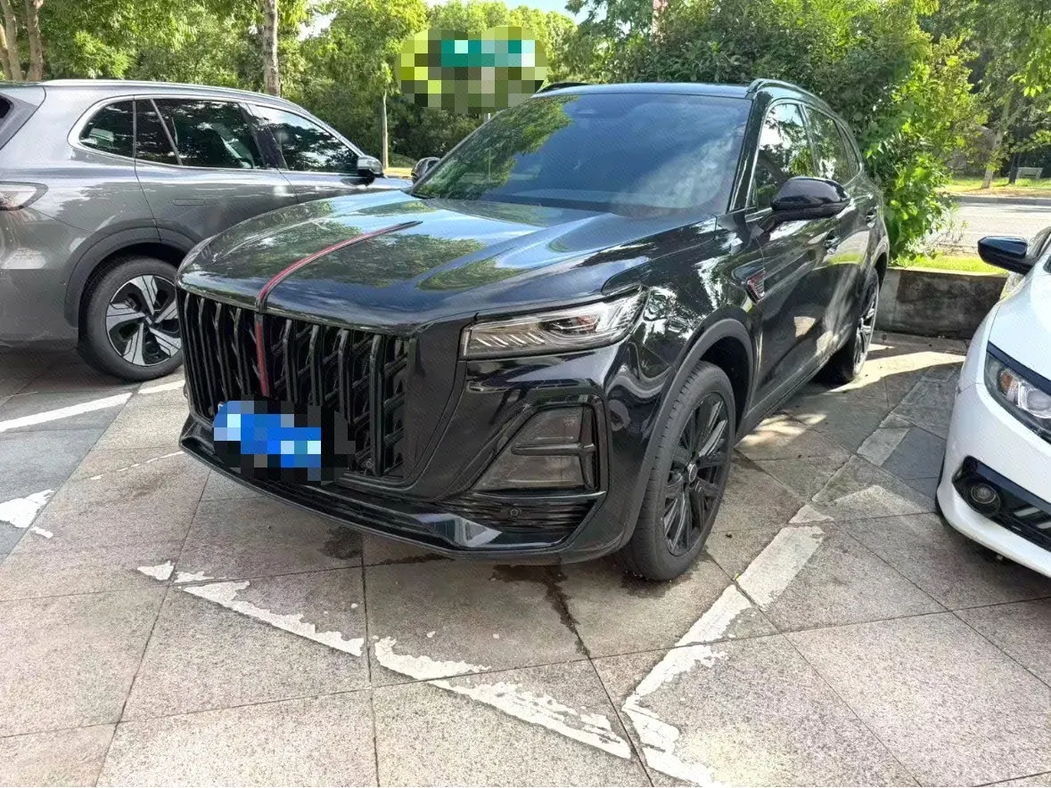Open image lightbox: HongQi 2025 HS5 2.0T Two-Drive Xuan Ying Edition Automatic Gear