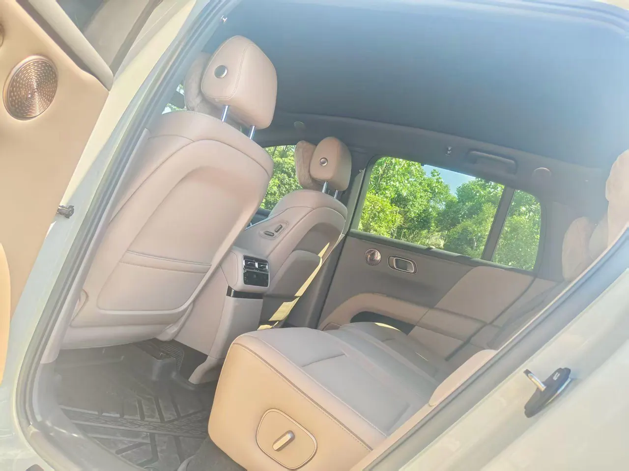 Li 2025 i6 four-wheel drive basic automatic transmission 6