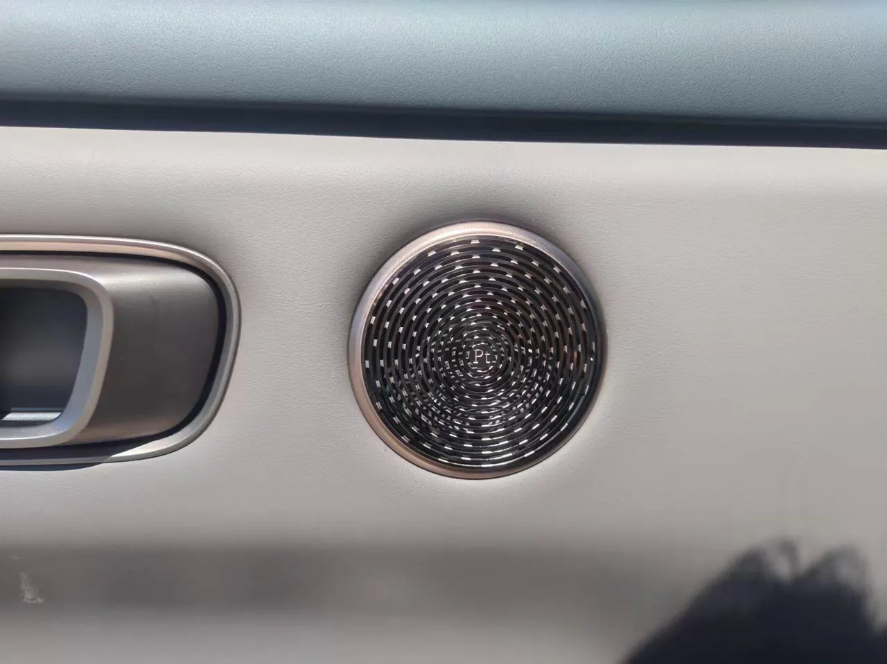 Li 2025 i6 four-wheel drive basic automatic transmission 9