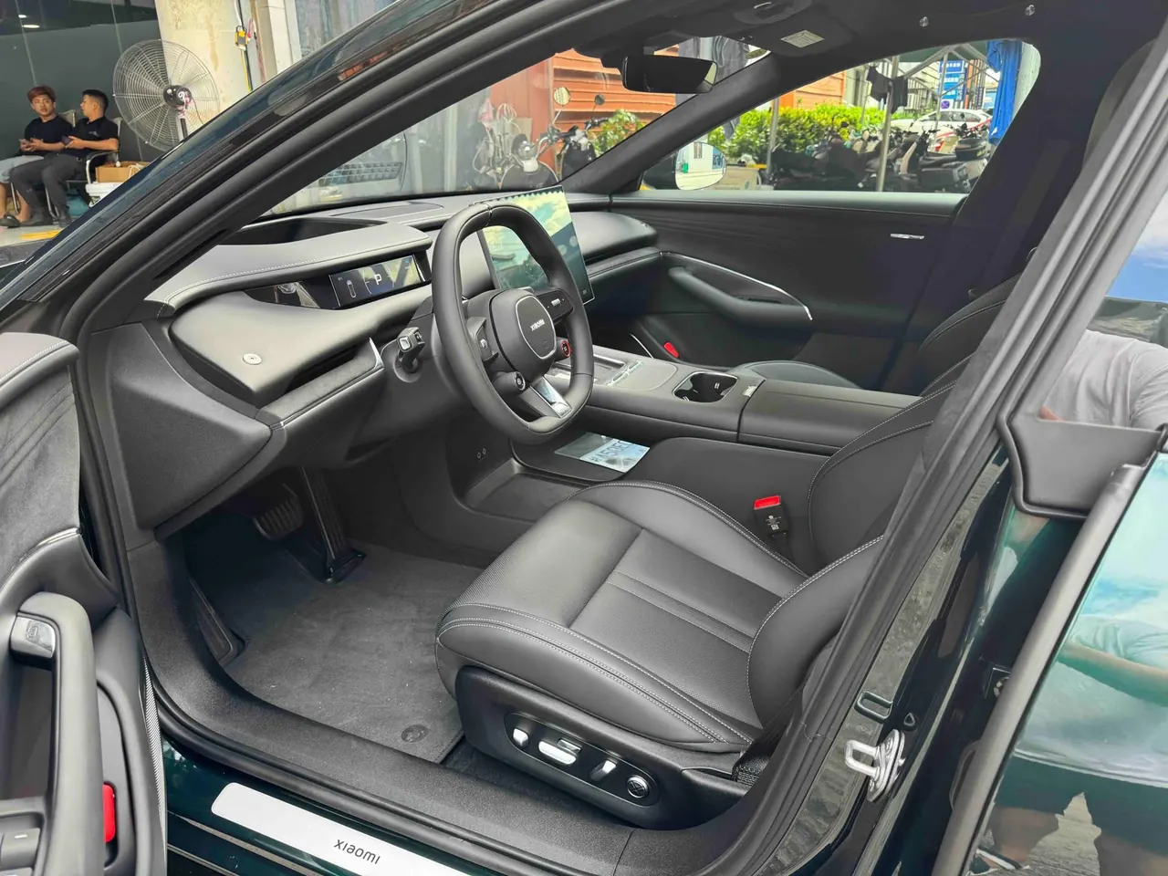 MI 2026 SU7 Standard Edition Automatic Gear 2