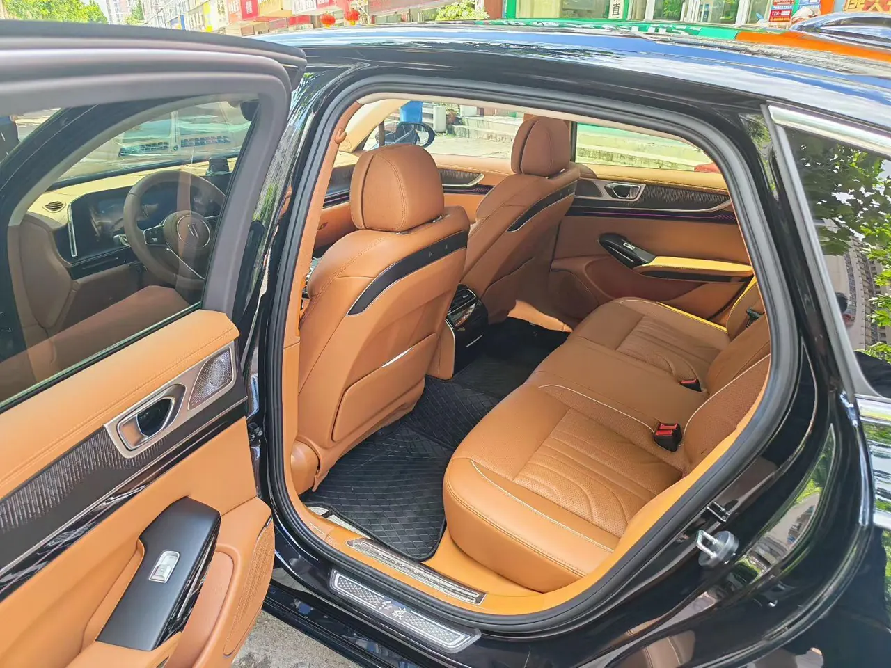 HongQi 2020 H9 48V 2.0T Zhilian Flag Edition Automatic Gear 5