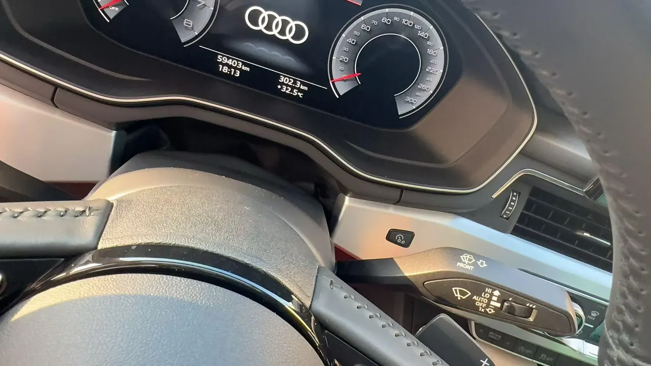 Audi 2020 A4L 2.0TFSI 40TFSI Deluxe Dynamic Automatic 6