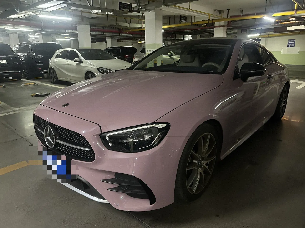 打开图片灯箱:Mercedes Benz Class E (Imported) 2023 E 260 Coupe 2.0T Automatic Gear