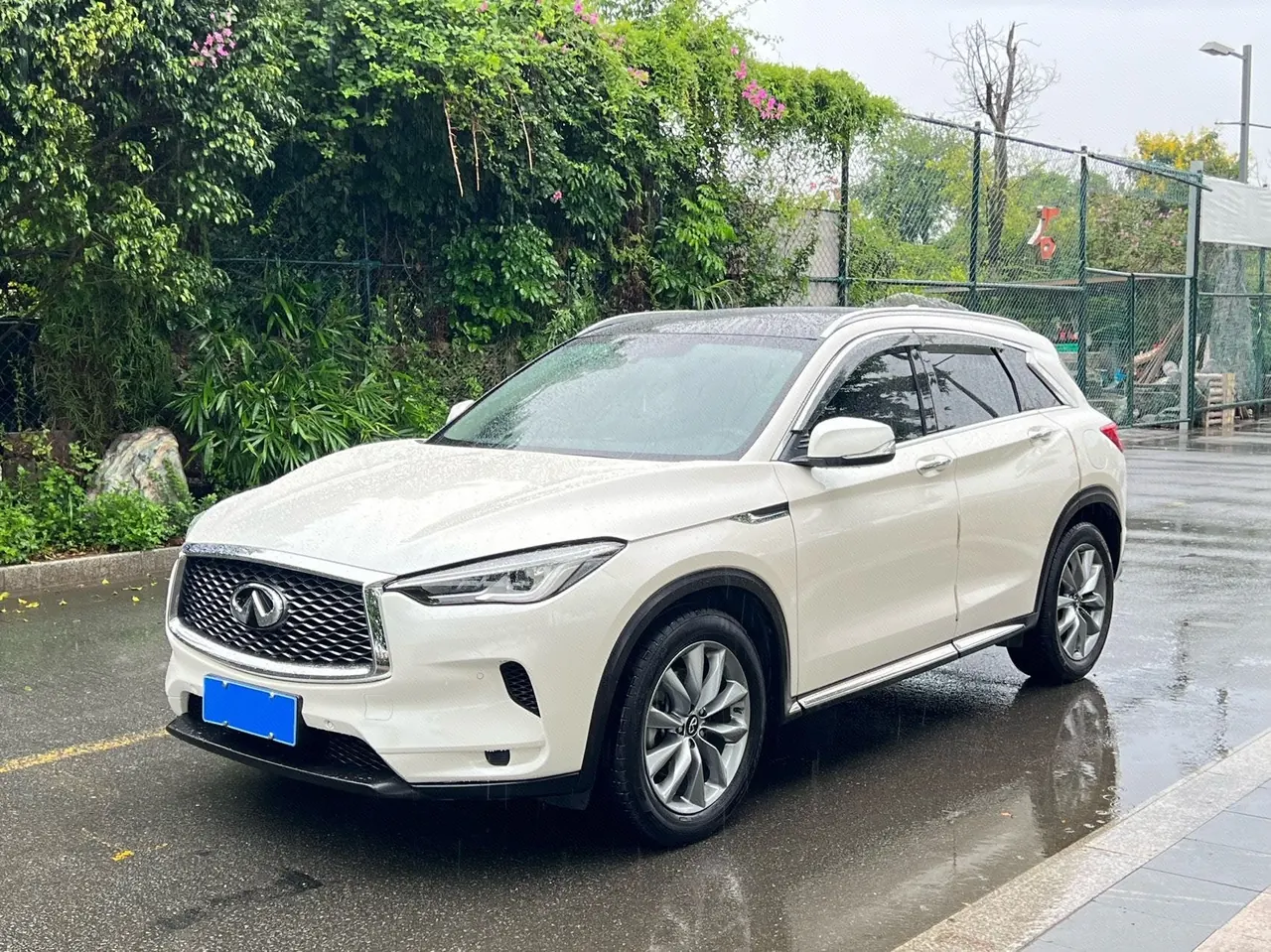 Infiniti 2020 QX50 2.0T Stepless Two-Drive Elite Edition Automatic Gear - View 1