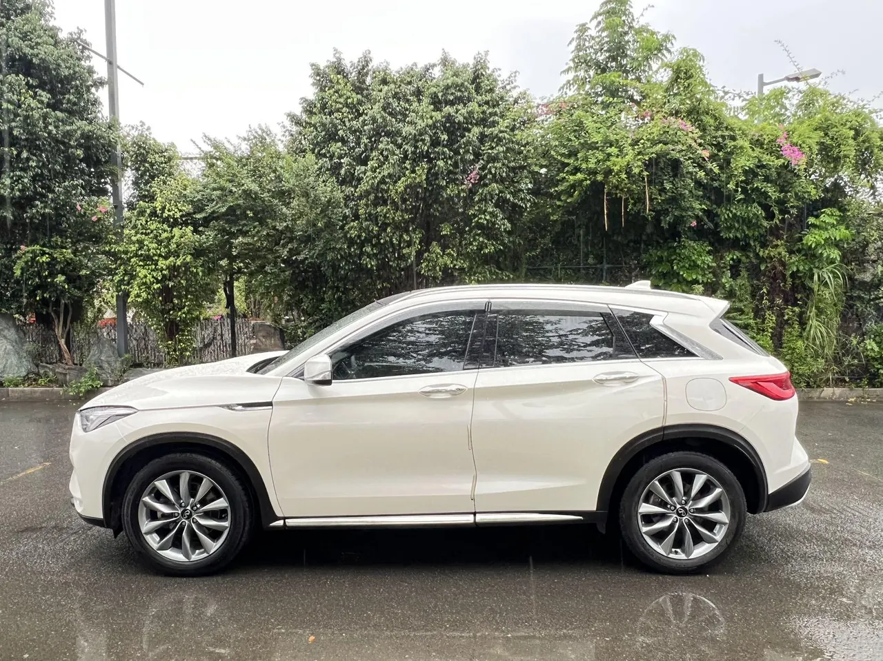 Infiniti 2020 QX50 2.0T Stepless Two-Drive Elite Edition Automatic Gear 5