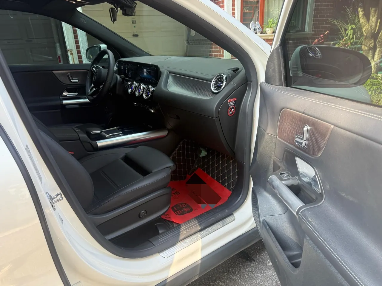 Mercedes Benz 2020 GLA 200 1.3T automatic gear 2