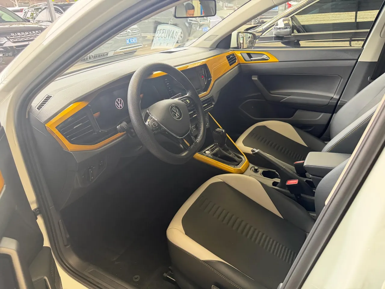 Volkswagen 2023 POLO Plus 1.5 Colorful Technology Edition Automatic Gear 3