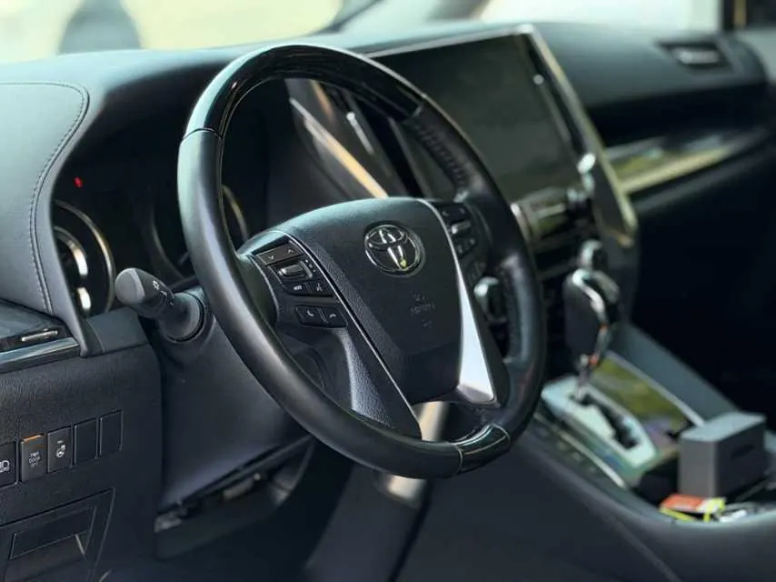Toyota Wilfa (Imported) 2021 Crown Wilfa 2.5 Stepless Crown HV Deluxe Edition Automatic Gear 4