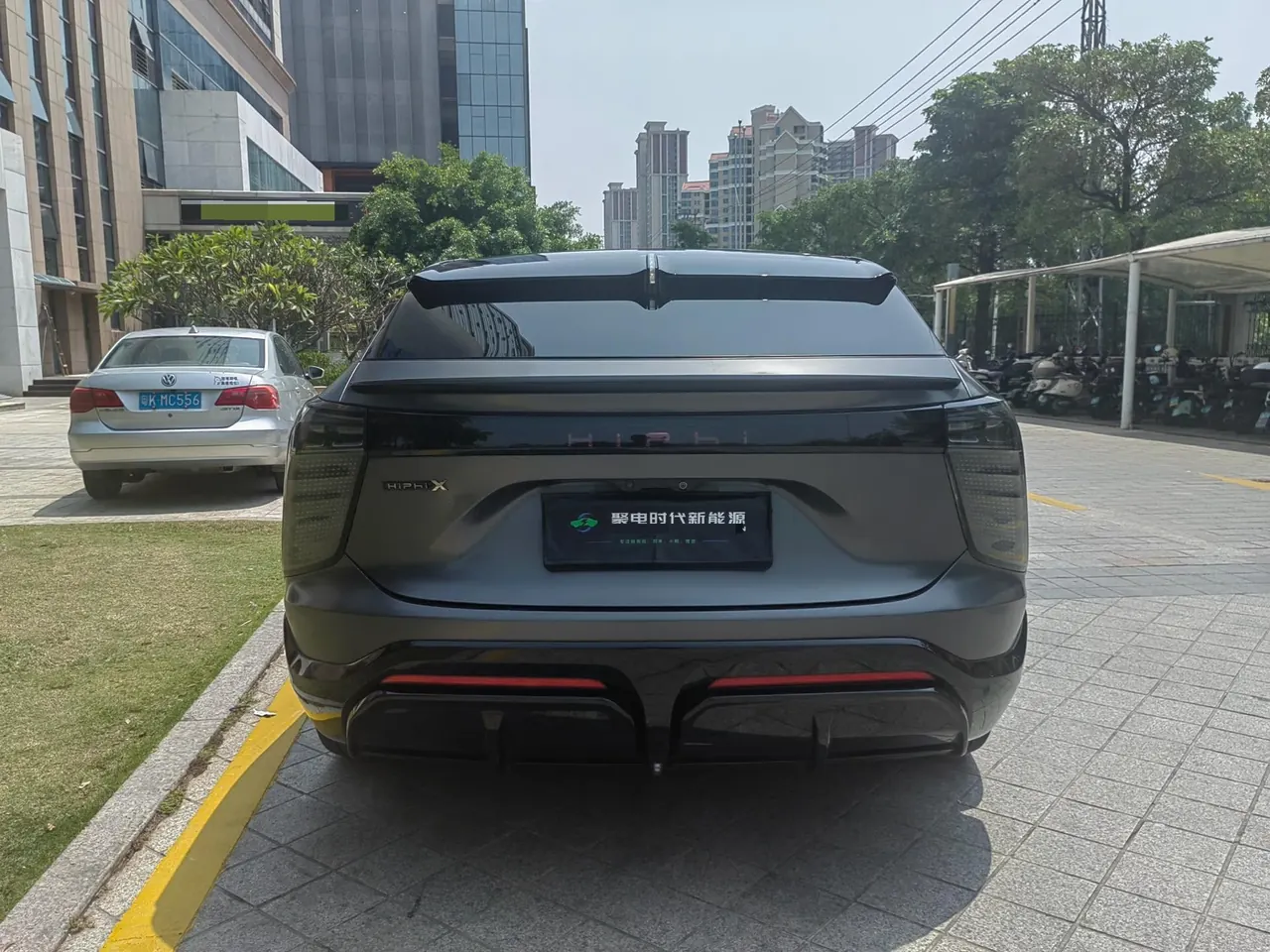 HiPhi 2021 HiPhi X Ultimate 4-seat Automatic Gear 5