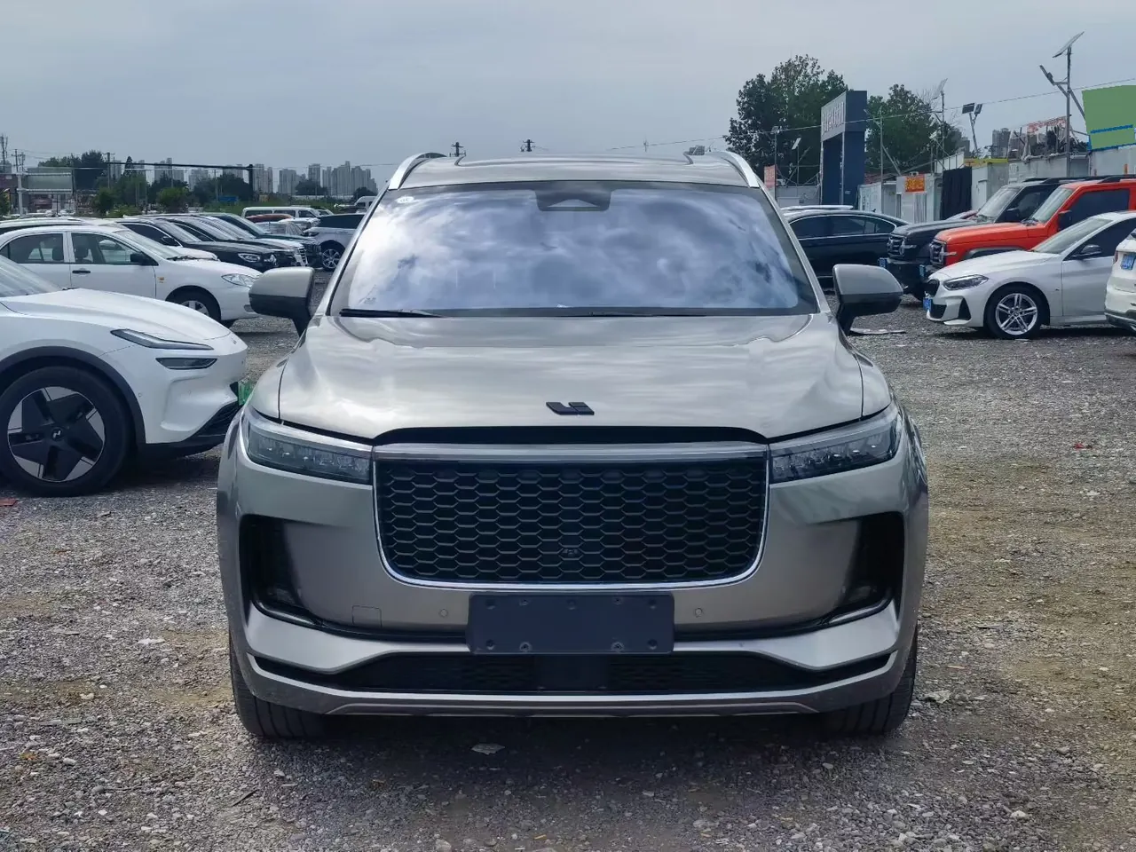 Li 2021 ONE extended range 6-seat version automatic gear 2