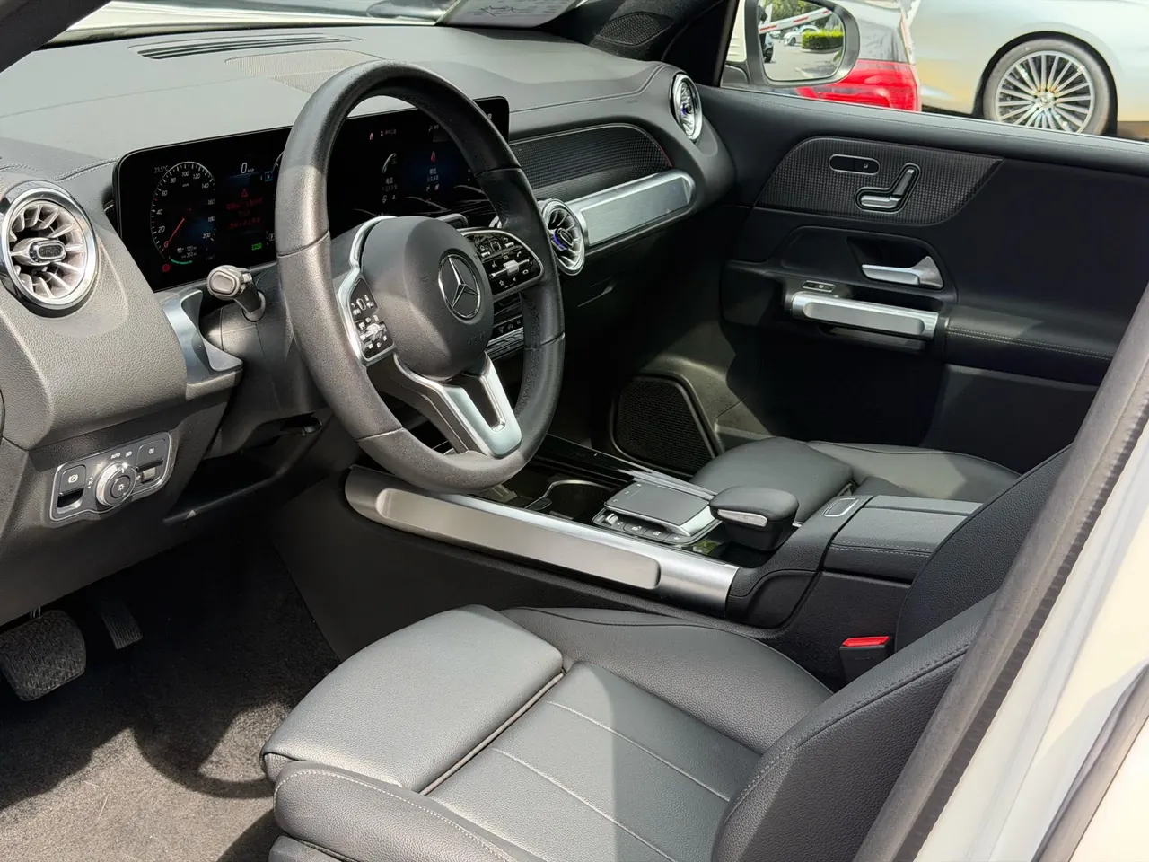 Mercedes Benz 2022 EQB 260 EQB 260 Automatic 3