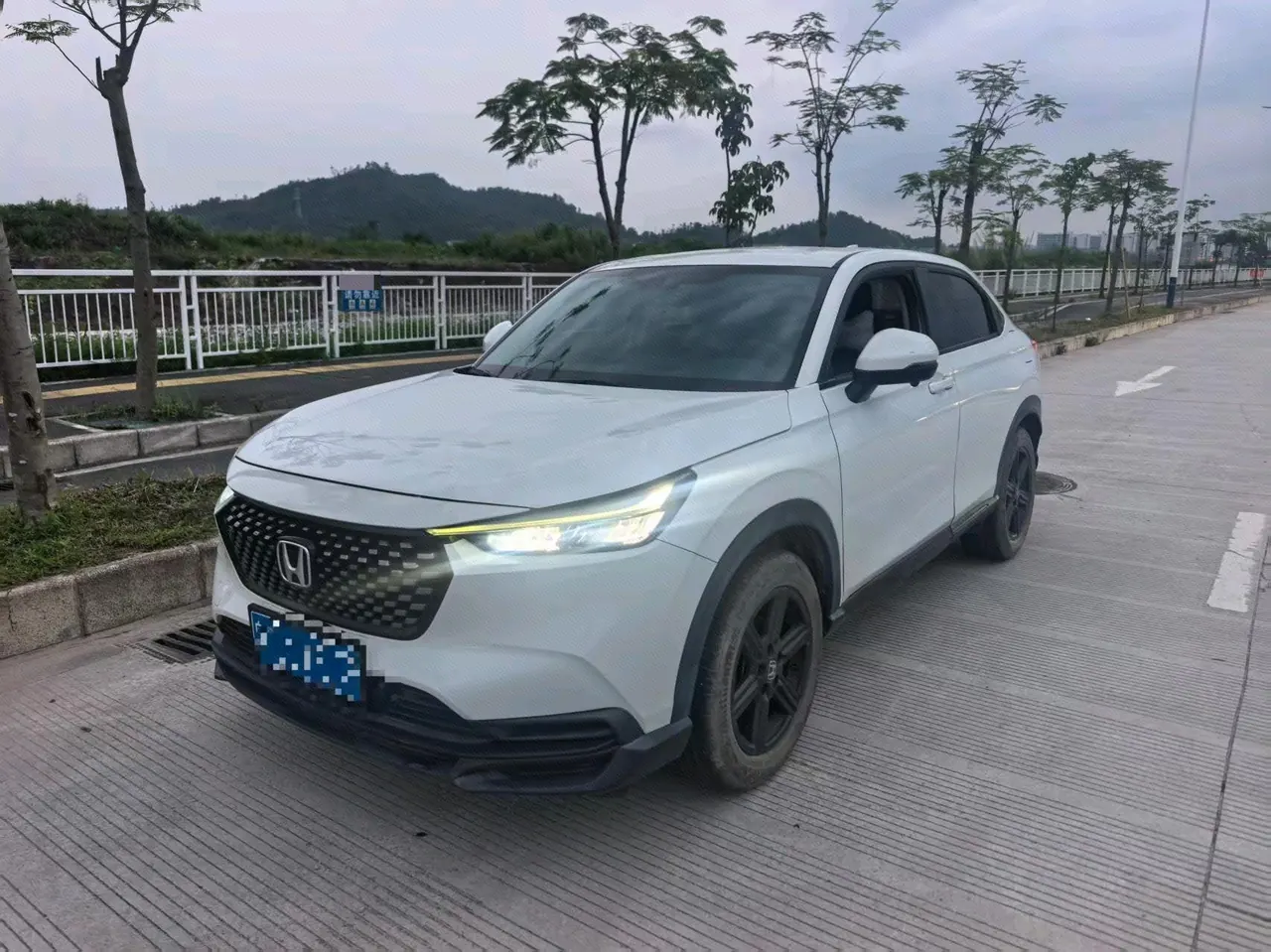 Open image lightbox: Honda 2023 XR-V 1.5 stepless thermal version of automatic gear