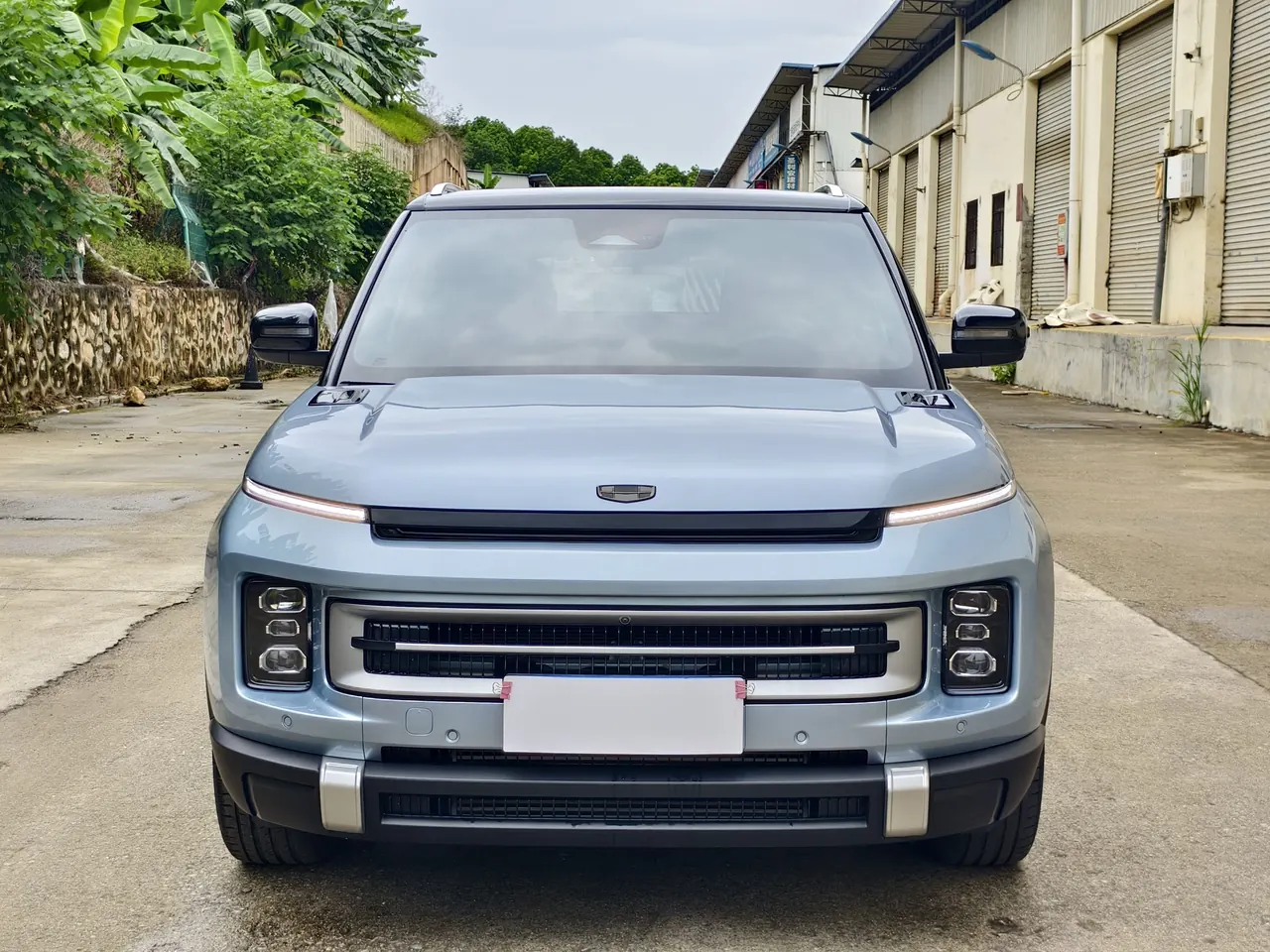 Geely 2023 icon 1.5TD chocolate alcohol version automatic gear 3