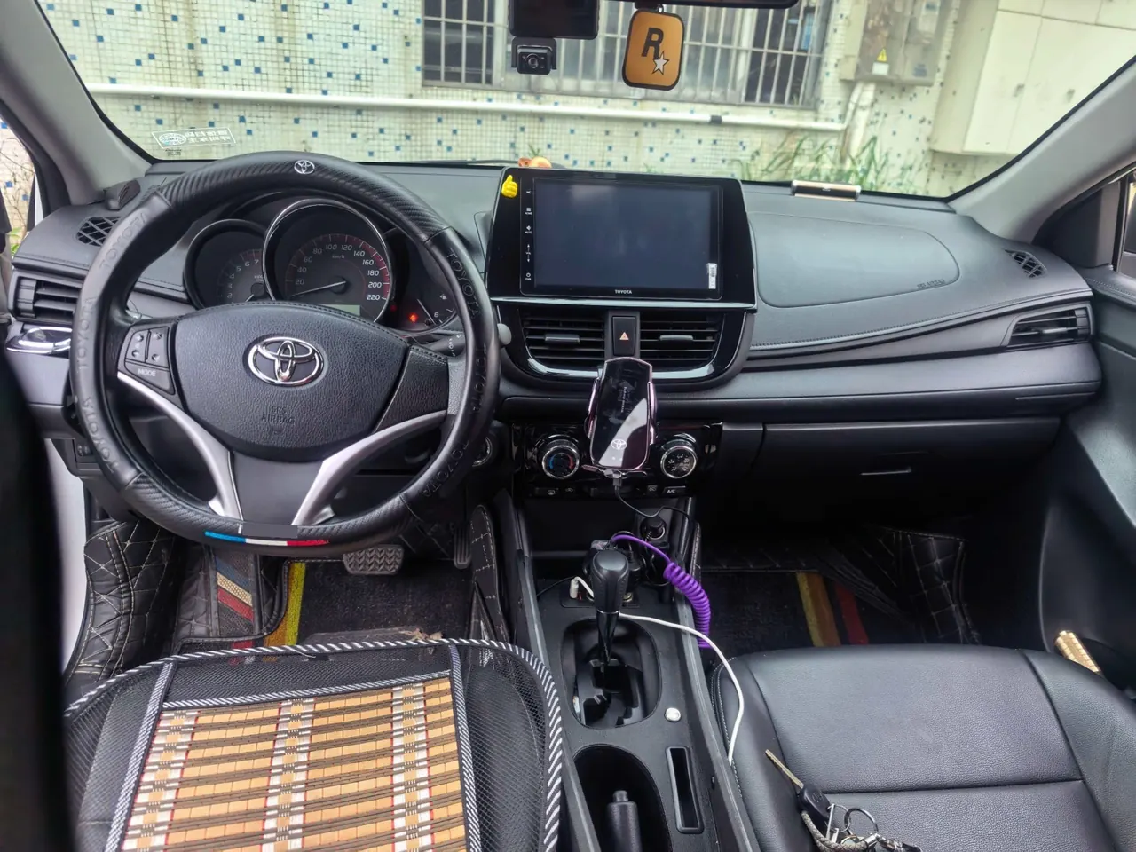 Toyota 2022 Vios FS 1.5 Stepless 20th Anniversary Edition Automatic Gear 4