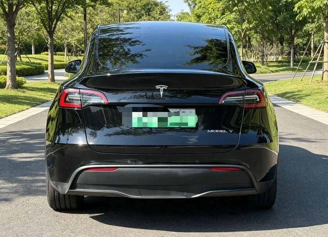 Tesla 2022 Model Y rear-wheel drive version (facelift) automatic gear 6