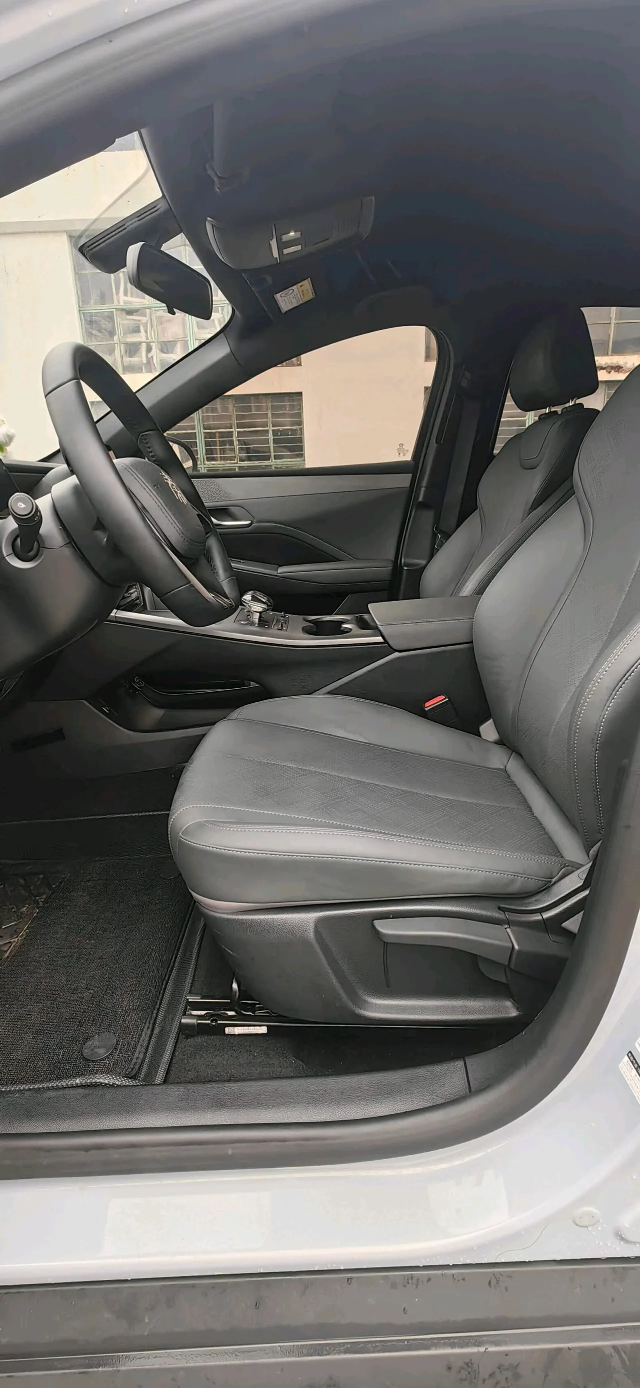 BYD 2025 Qin PLUS DM-i 1.5 stepless intelligent driving version 55KM leading automatic gear 8