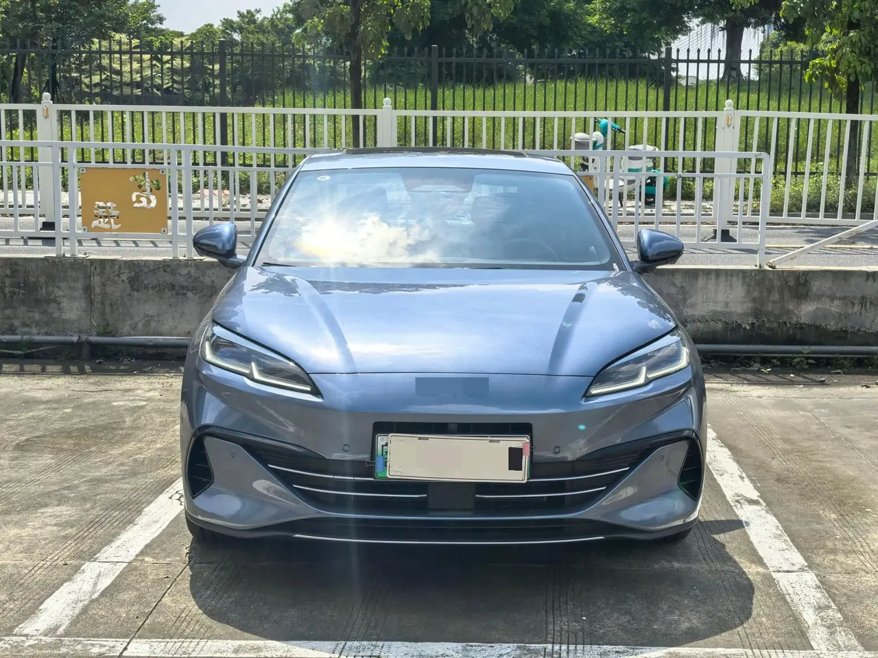 BYD 2025 seals 06 DM-i 1.5 stepless smart driving version 120KM exclusive automatic gear 2
