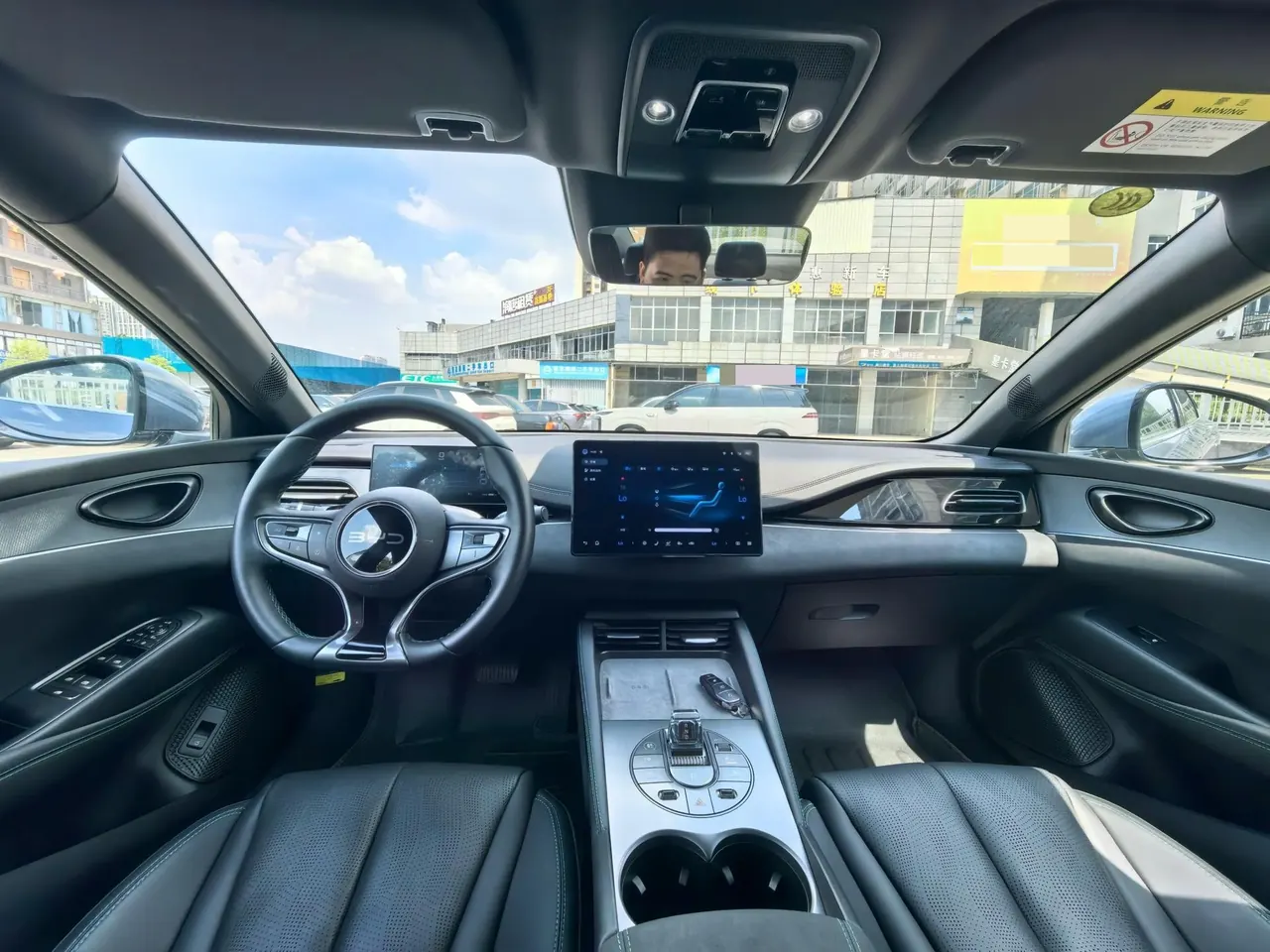 BYD 2025 seals 06 DM-i 1.5 stepless smart driving version 120KM exclusive automatic gear 6