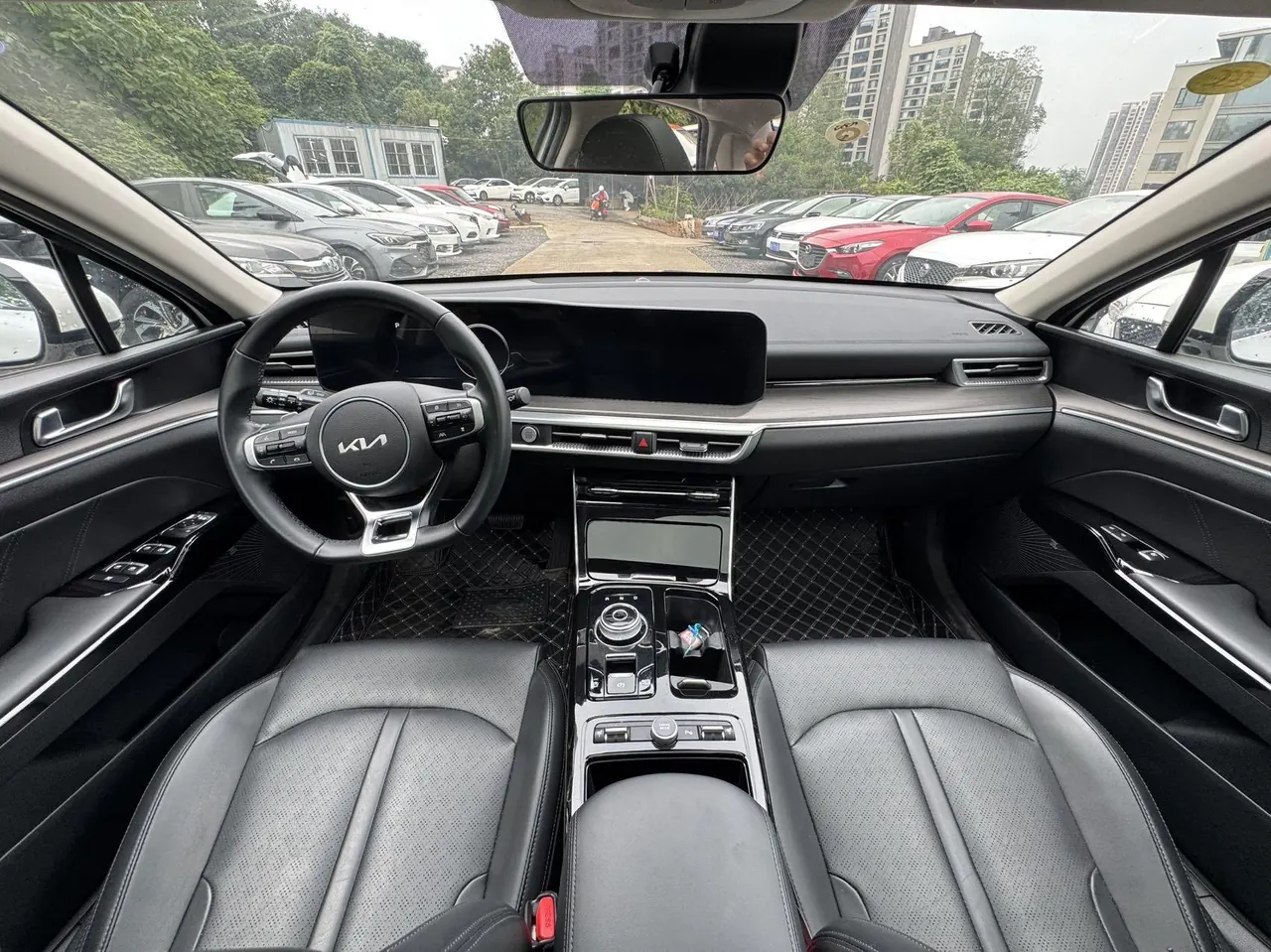 Kia 2025 K5 1.5T Premium Edition Automatic Gear 4