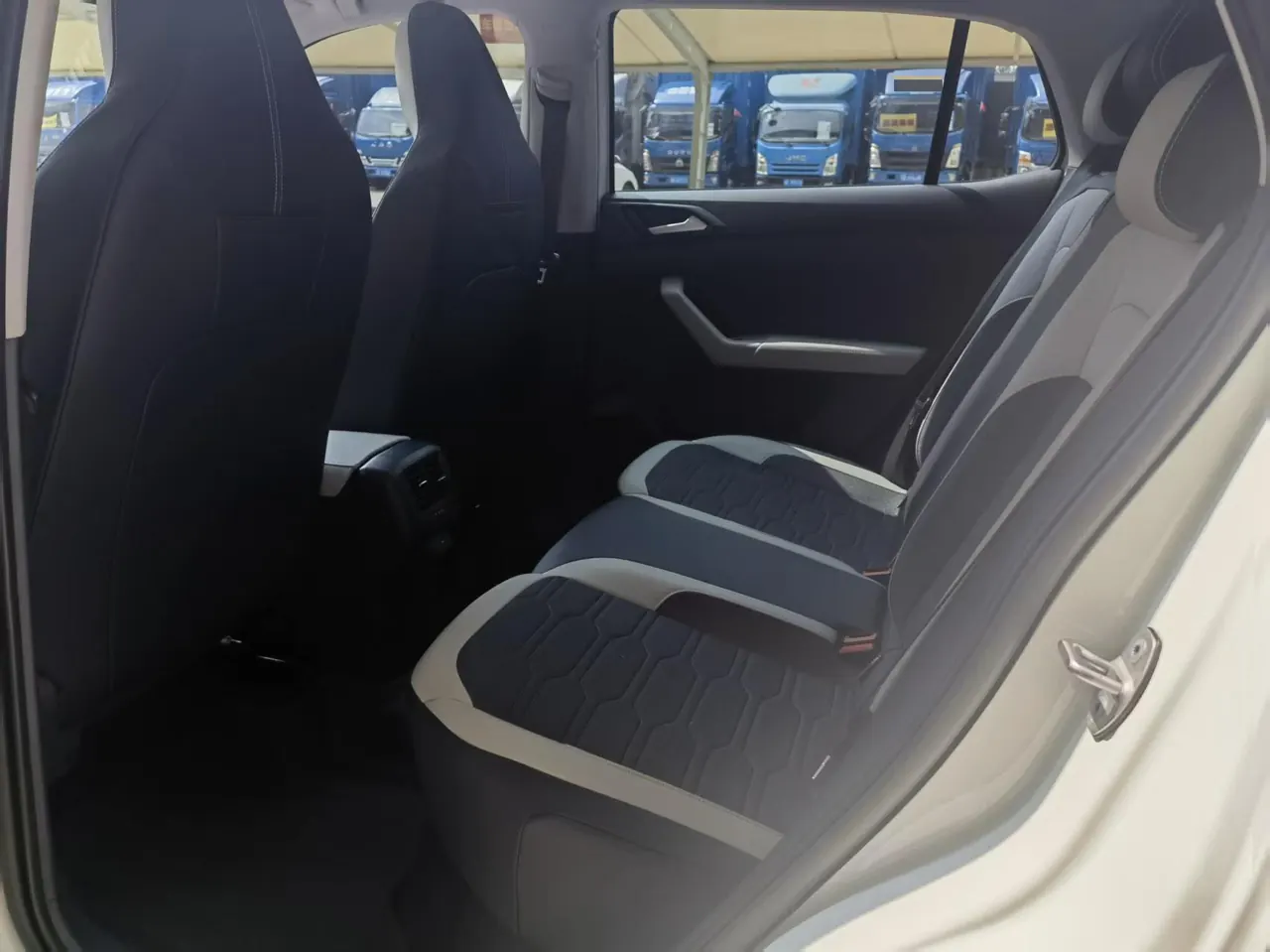 Volkswagen 2026 Tuyue New 1.5 Sharp Edition Automatic Gear 4