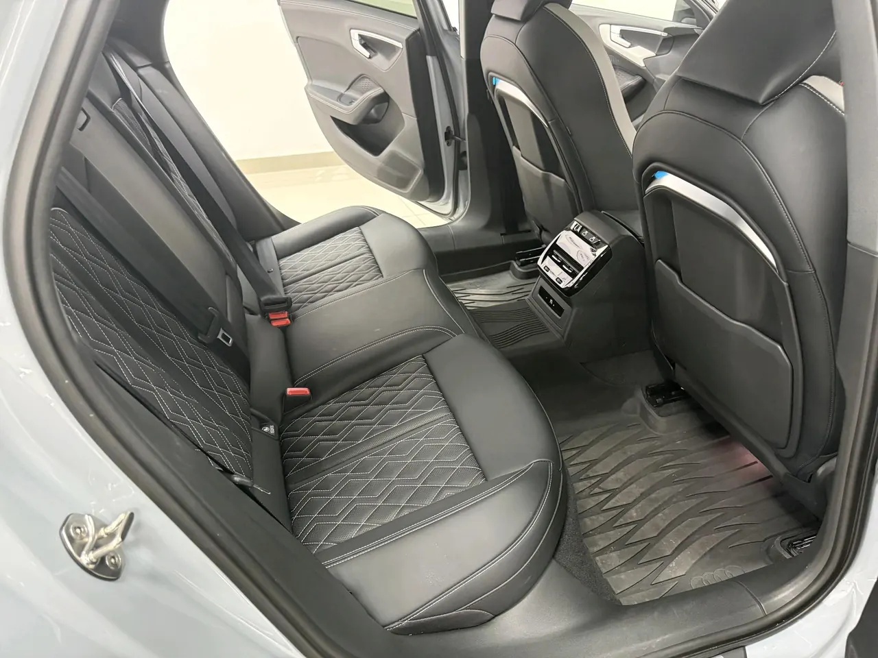 Audi 2026 A5L 2.0T Sport Plus Automatic 5
