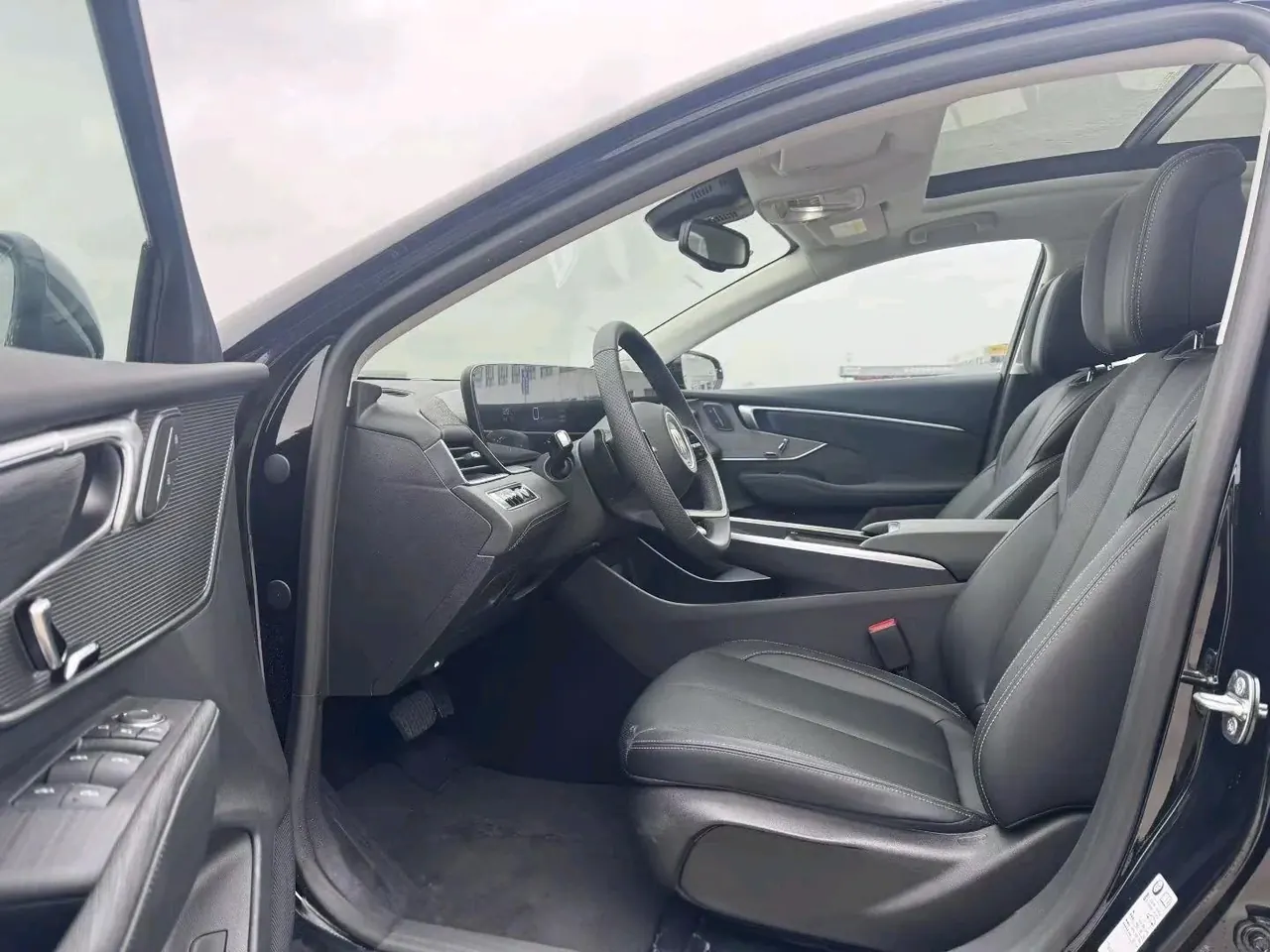 Buick 2026 LaCrosse 2.0T 28T Platinum Edition Automatic Gear 4