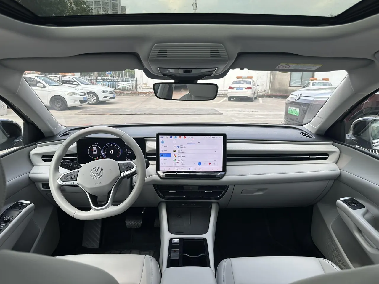 Volkswagen 2026 Lavida Pro 1.5TSI 300TSI Star Smart Edition Automatic Gear 4