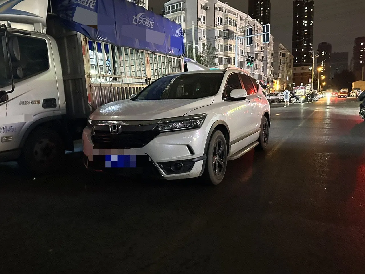 打开图片灯箱:Honda 2020 Hao Ying 1.5T Stepless 240TURBO Two-Drive Deluxe Automatic Gear