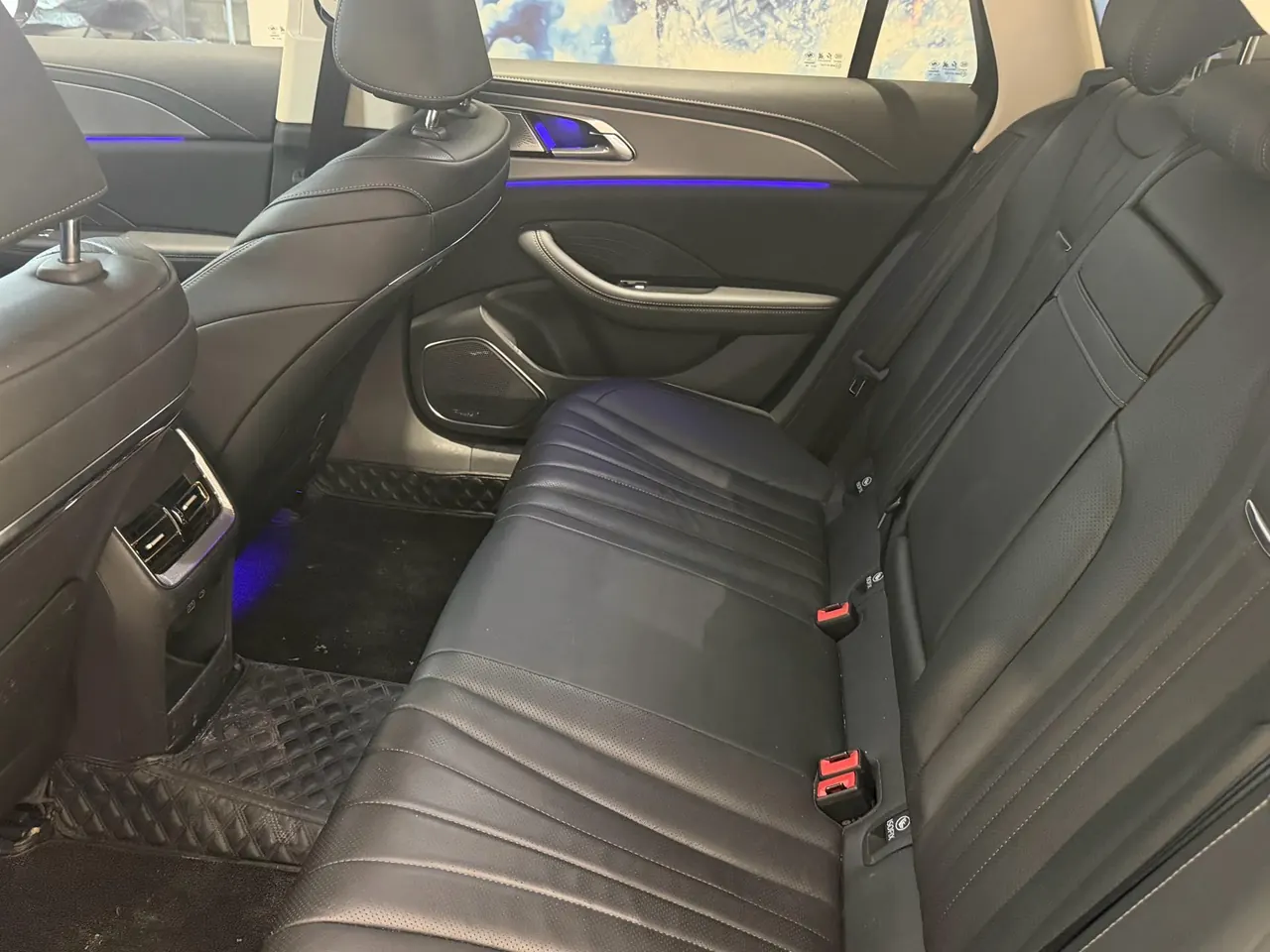 HongQi 2023 H5 2.0T Zhilian Flag Edition Automatic Gear 3