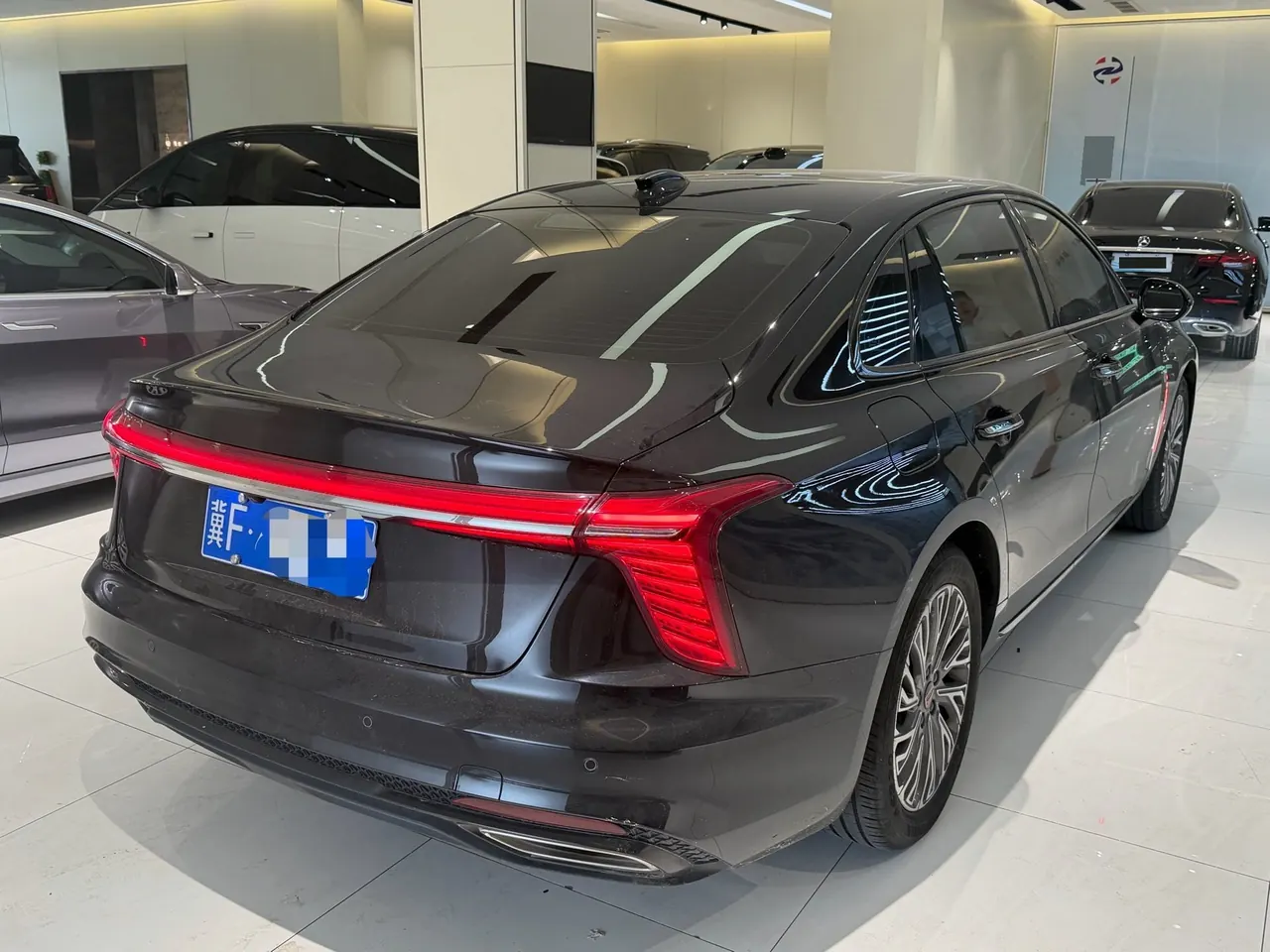 HongQi 2023 H5 2.0T Zhilian Flag Edition Automatic Gear 4