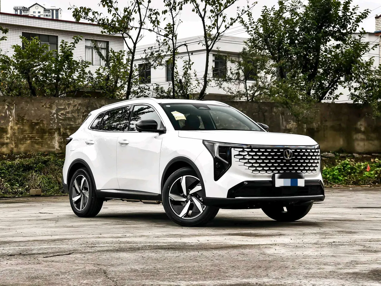 ChangAn 2026 CS55 PLUS PHEV 1.5 Stepless Smart New Blue Whale 125km Zhiyue Edition Automatic Gear 3