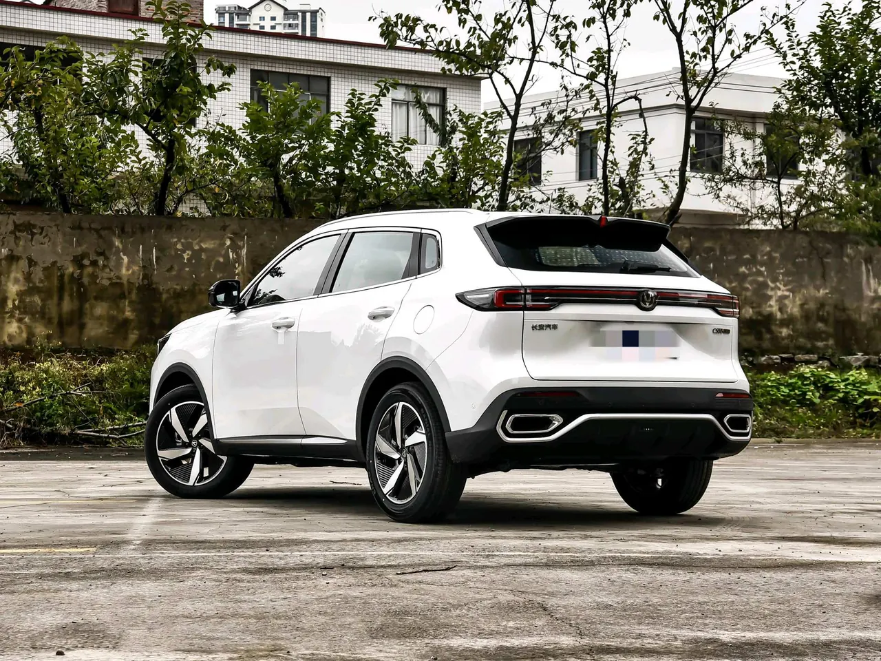 ChangAn 2026 CS55 PLUS PHEV 1.5 Stepless Smart New Blue Whale 125km Zhiyue Edition Automatic Gear 4