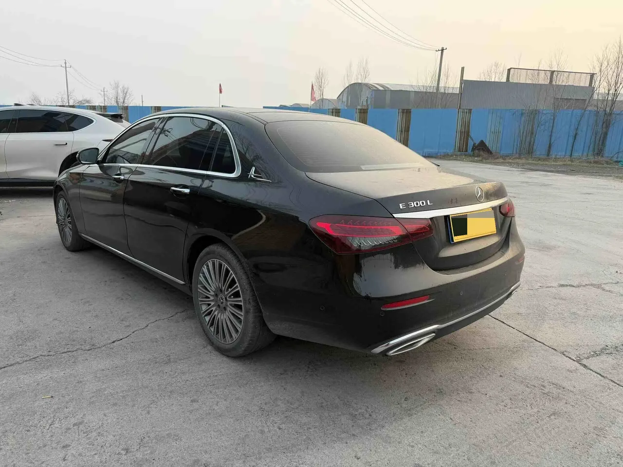 Mercedes Benz E Class 2023 E 300 L 2.0T Luxury Automatic Gear 3