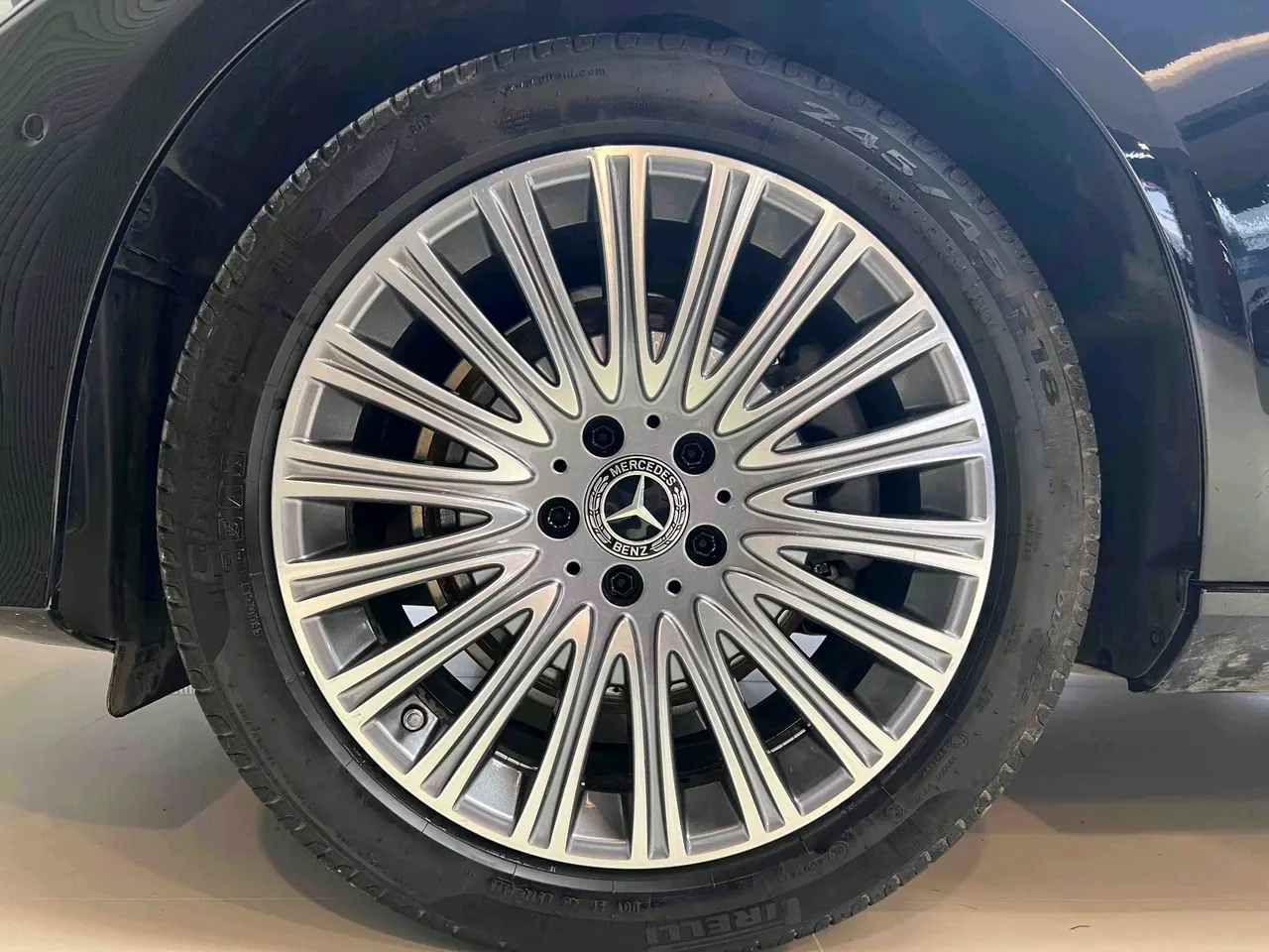 Mercedes Benz E Class 2023 E 300 L 2.0T Luxury Automatic Gear 9
