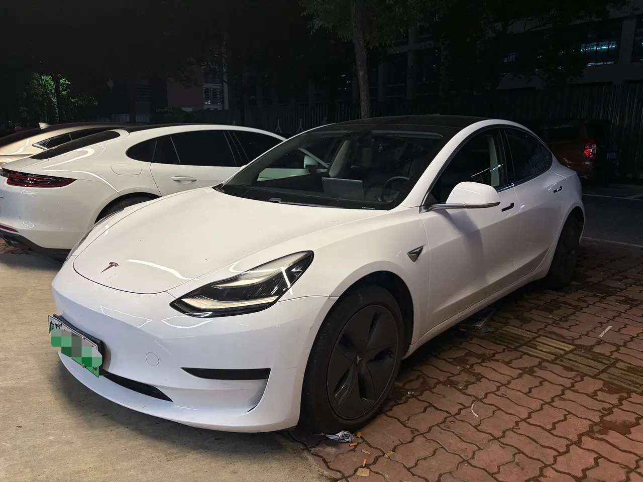 Open image lightbox: Tesla 2020 Model 3 Standard Endurance Rear Drive Upgraded Automatic Gear
