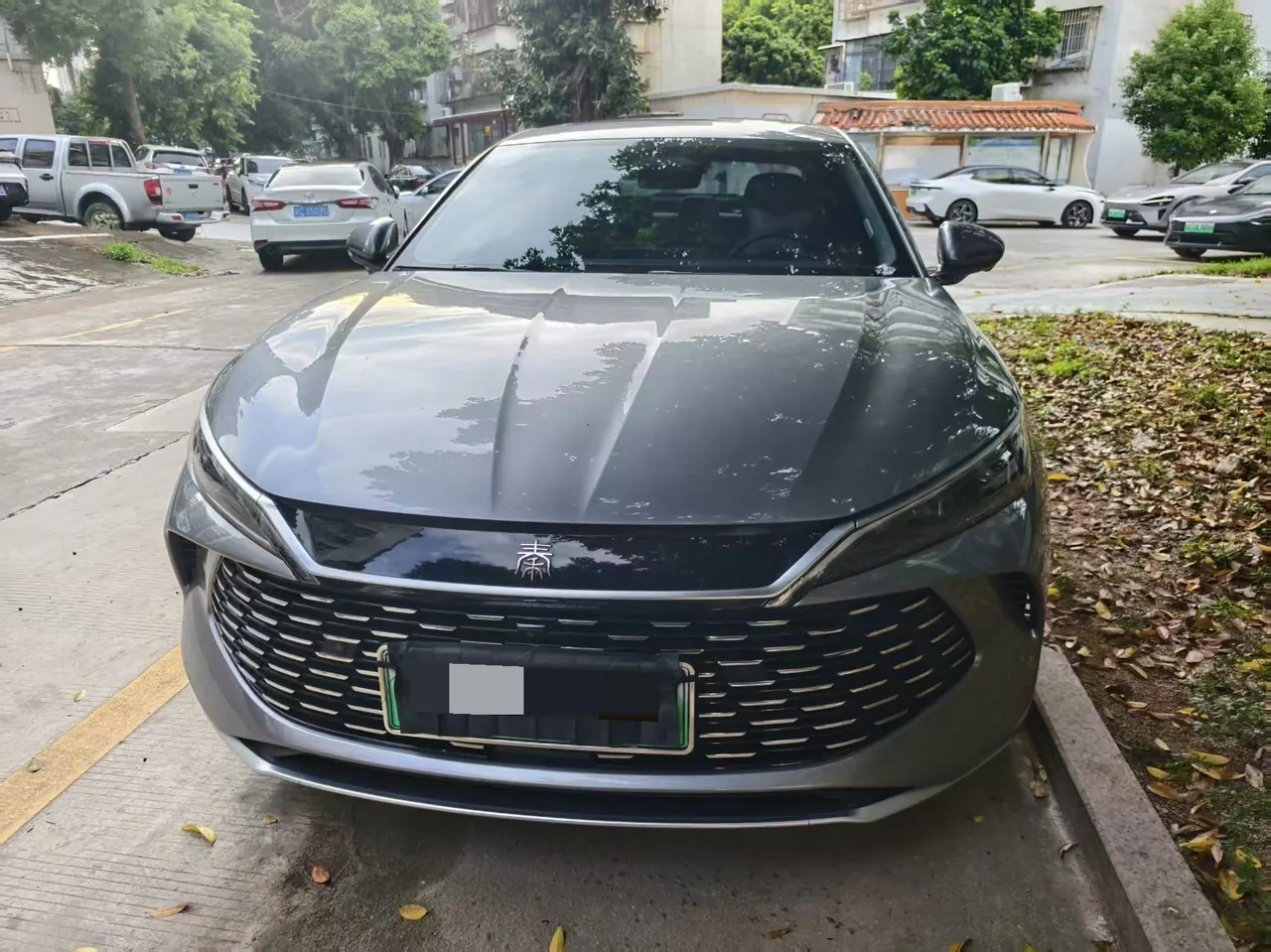 BYD 2025 Qin L DM-i 1.5 stepless smart driving version 120KM Exceed automatic gear 2
