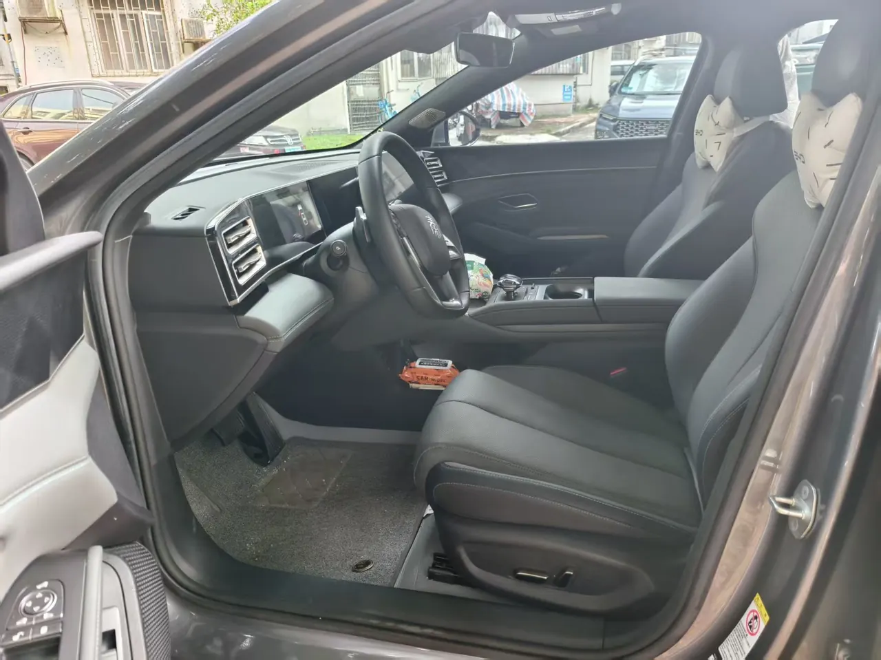 BYD 2025 Qin L DM-i 1.5 stepless smart driving version 120KM Exceed automatic gear 4