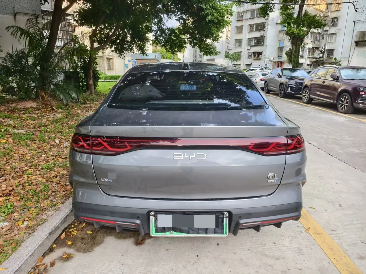 BYD 2025 Qin L DM-i 1.5 stepless smart driving version 120KM Exceed automatic gear 8